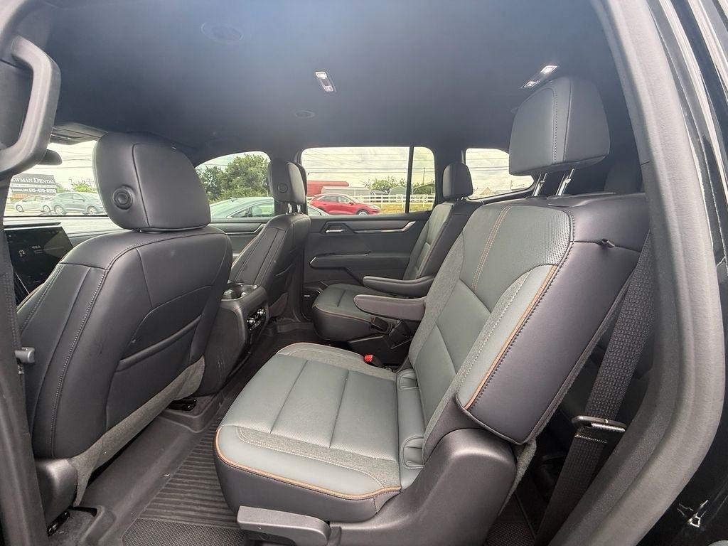 GMC Acadia AT4 AWD 2024