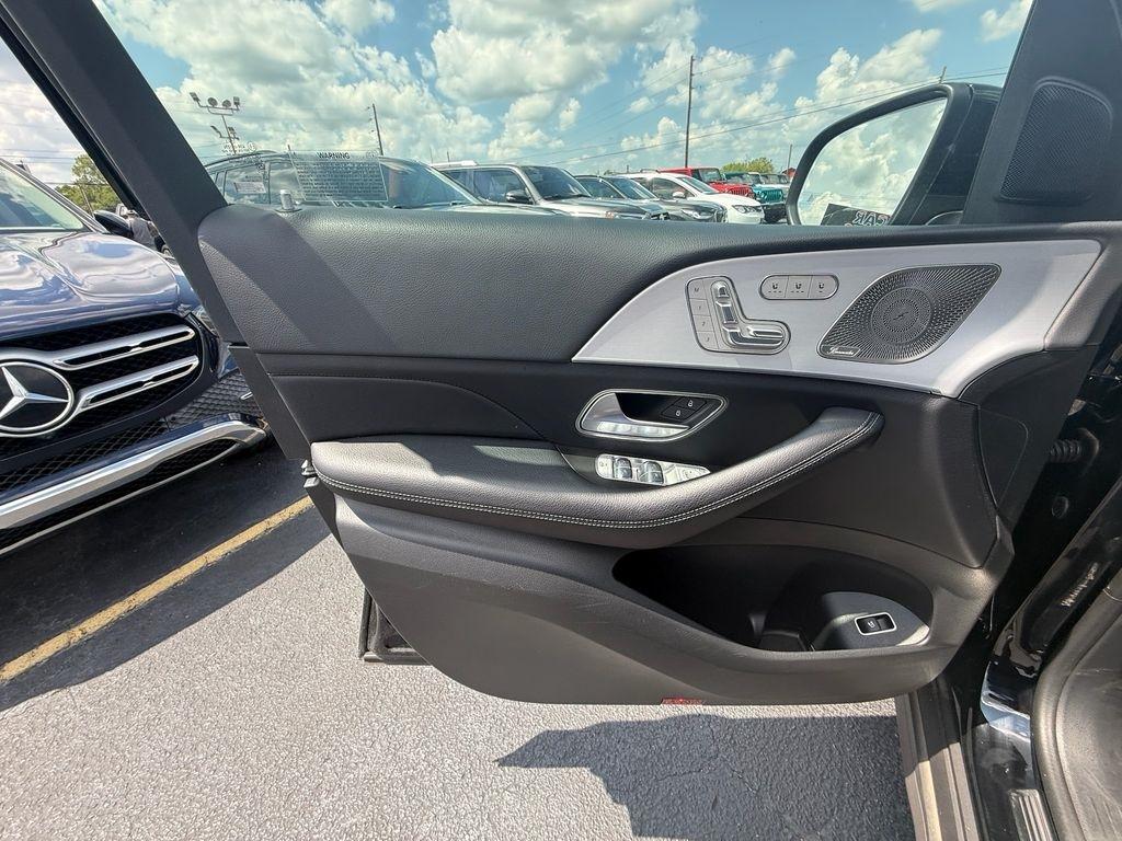Mercedes-Benz GLS-Class GLS450 4MATIC 2025