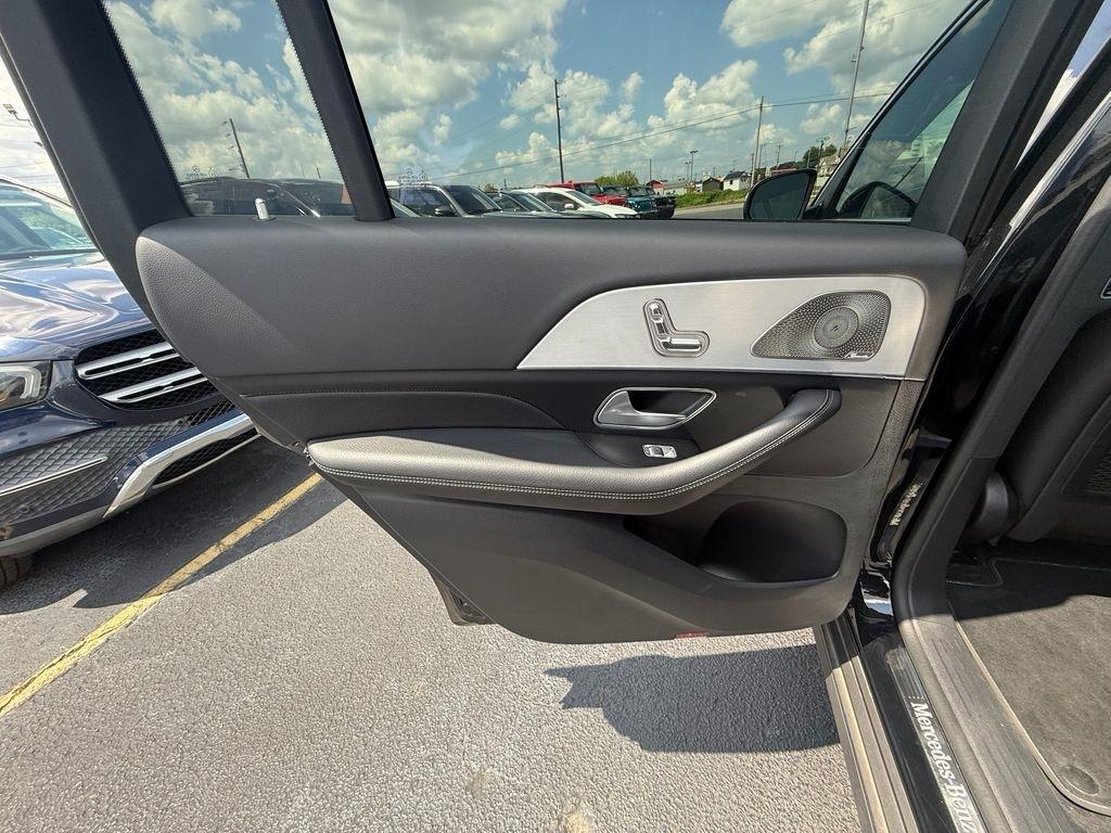 Mercedes-Benz GLS-Class GLS450 4MATIC 2025