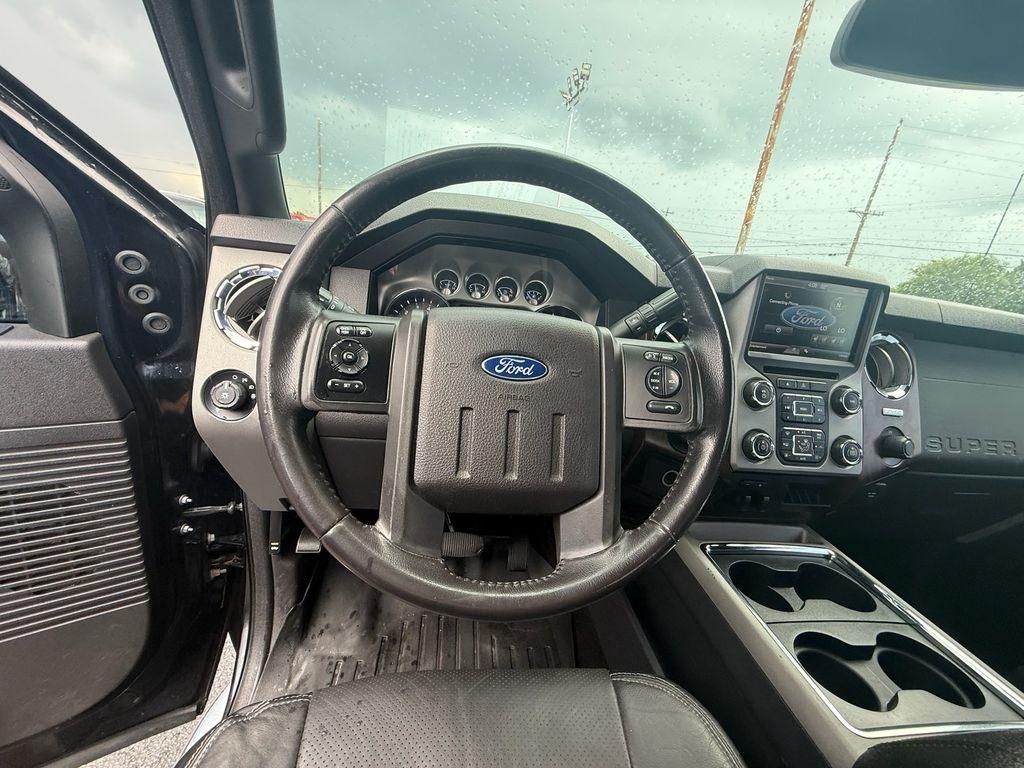 Ford F-250 SD Lariat Crew Cab 4WD 2016