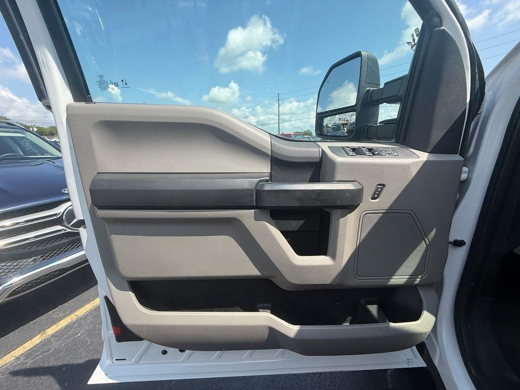 Ford F-450 SD SuperCab DRW 4WD 2022