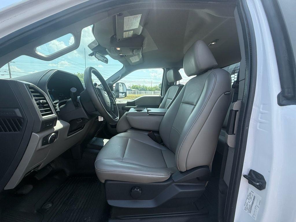Ford F-450 SD SuperCab DRW 4WD 2022