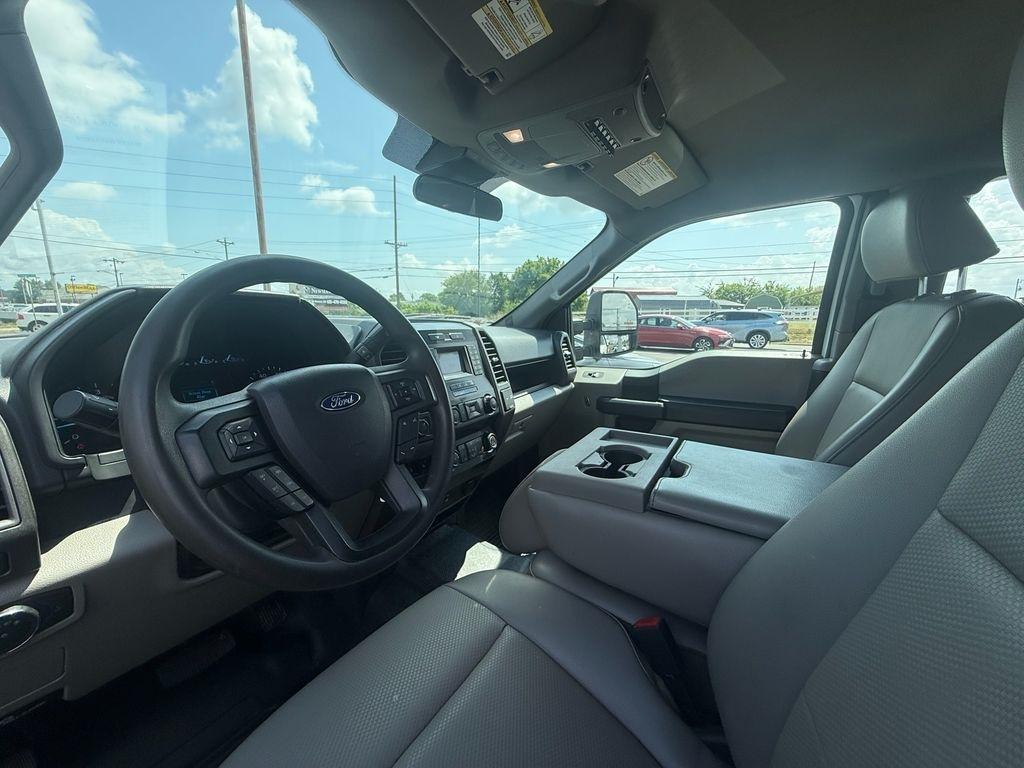 Ford F-450 SD SuperCab DRW 4WD 2022