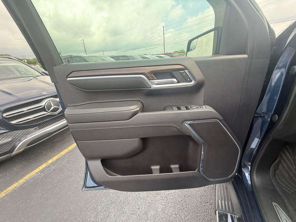 Chevrolet Silverado 1500 RST Crew Cab 4WD 2023