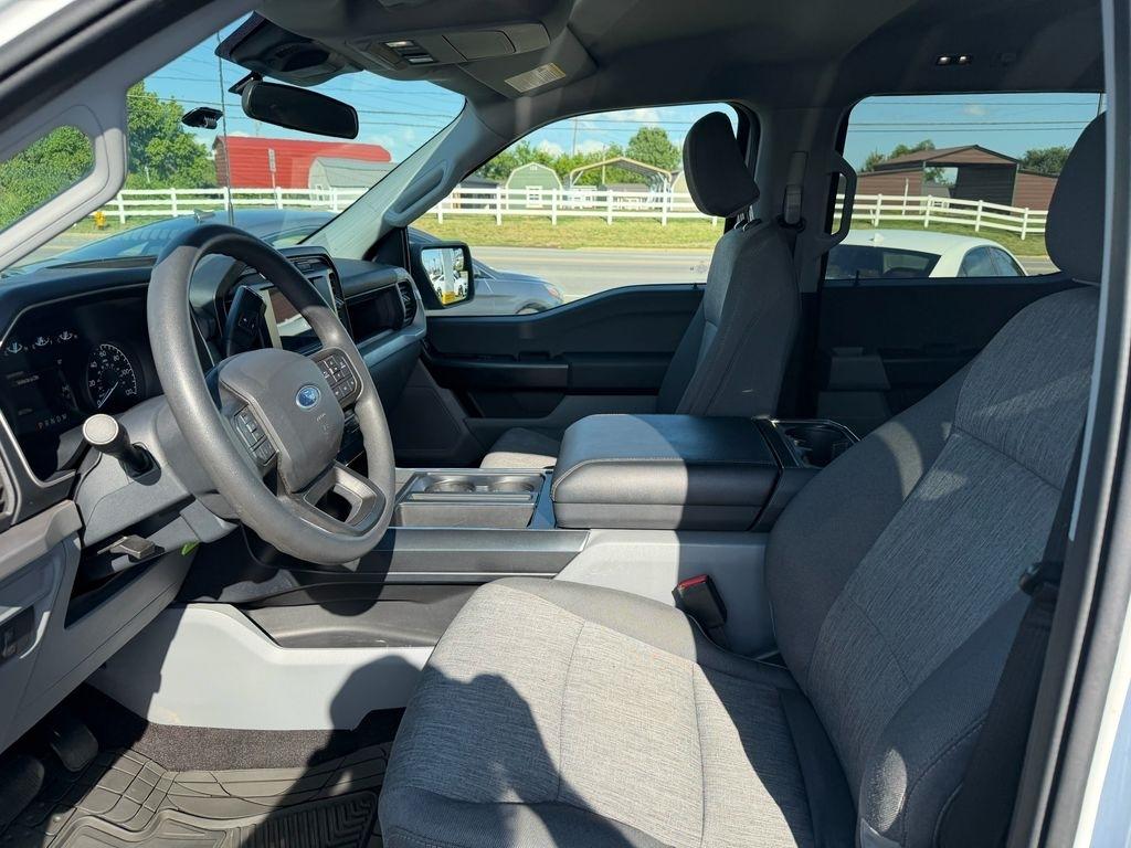 Ford F-150 XL SuperCrew 4WD 2022