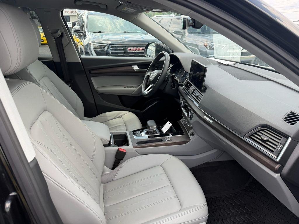 Audi Q5 2.0T Premium quattro 2022