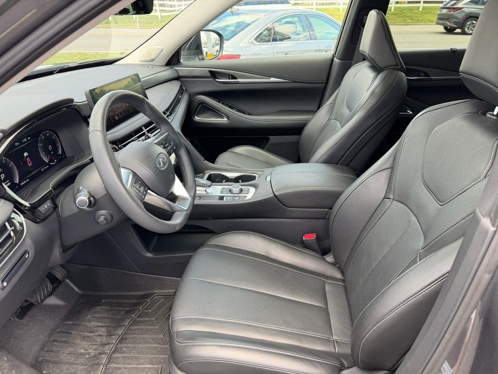 Infiniti QX60 Luxe 2025