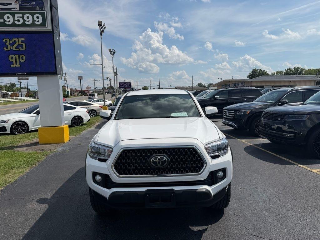 Toyota Tacoma  2019
