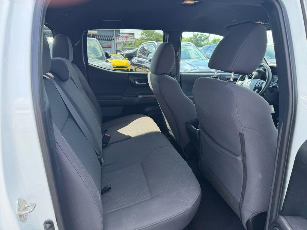 Toyota Tacoma  2019