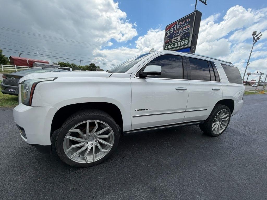 GMC Yukon Denali 4WD 2017