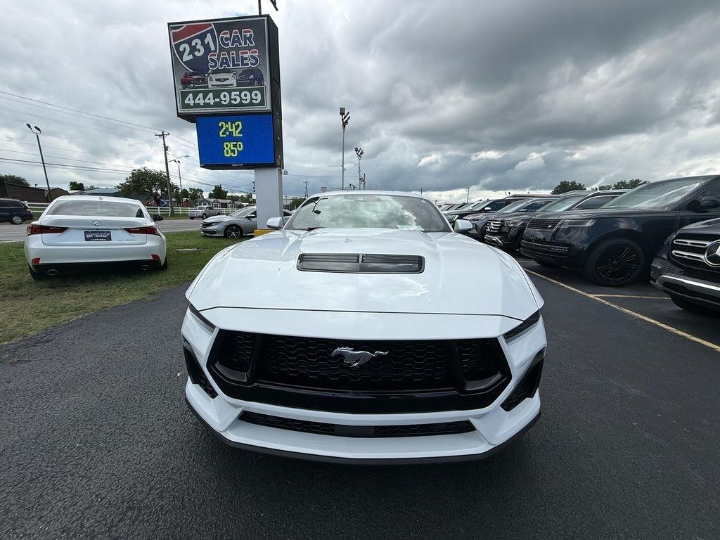 Ford Mustang GT Premium Coupe 2025