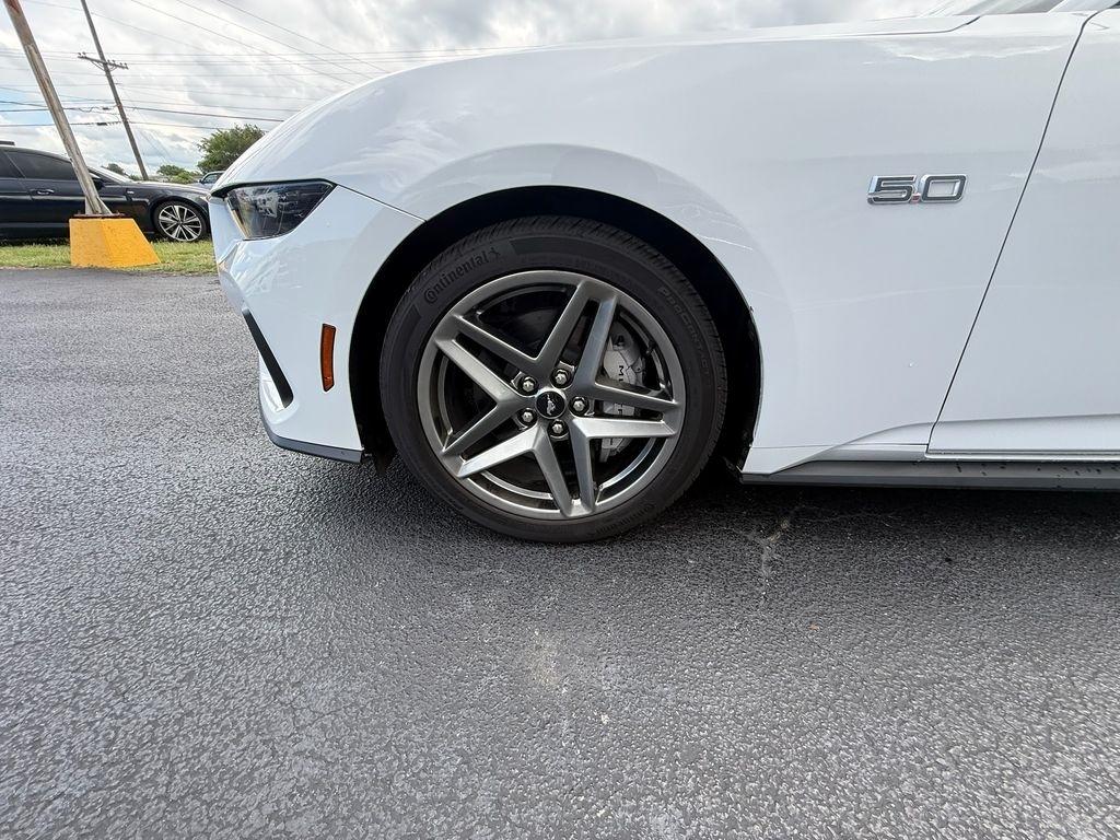 Ford Mustang GT Premium Coupe 2025