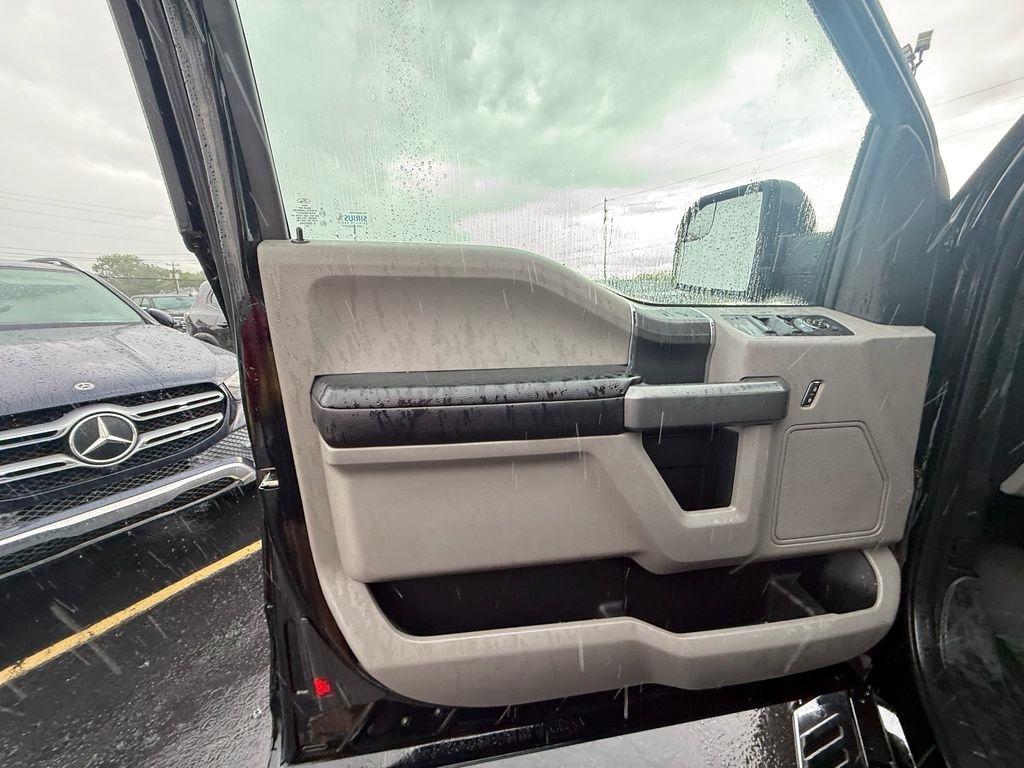 Ford F-150 XLT SuperCab 4WD 2017