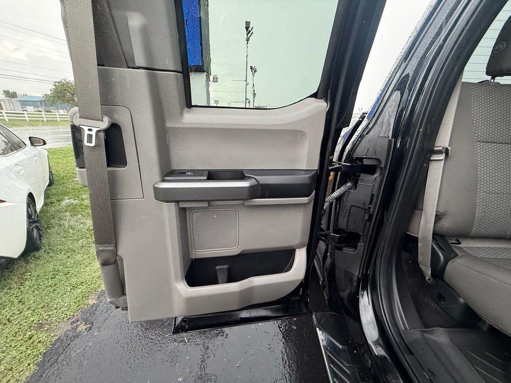 Ford F-150 XLT SuperCab 4WD 2017