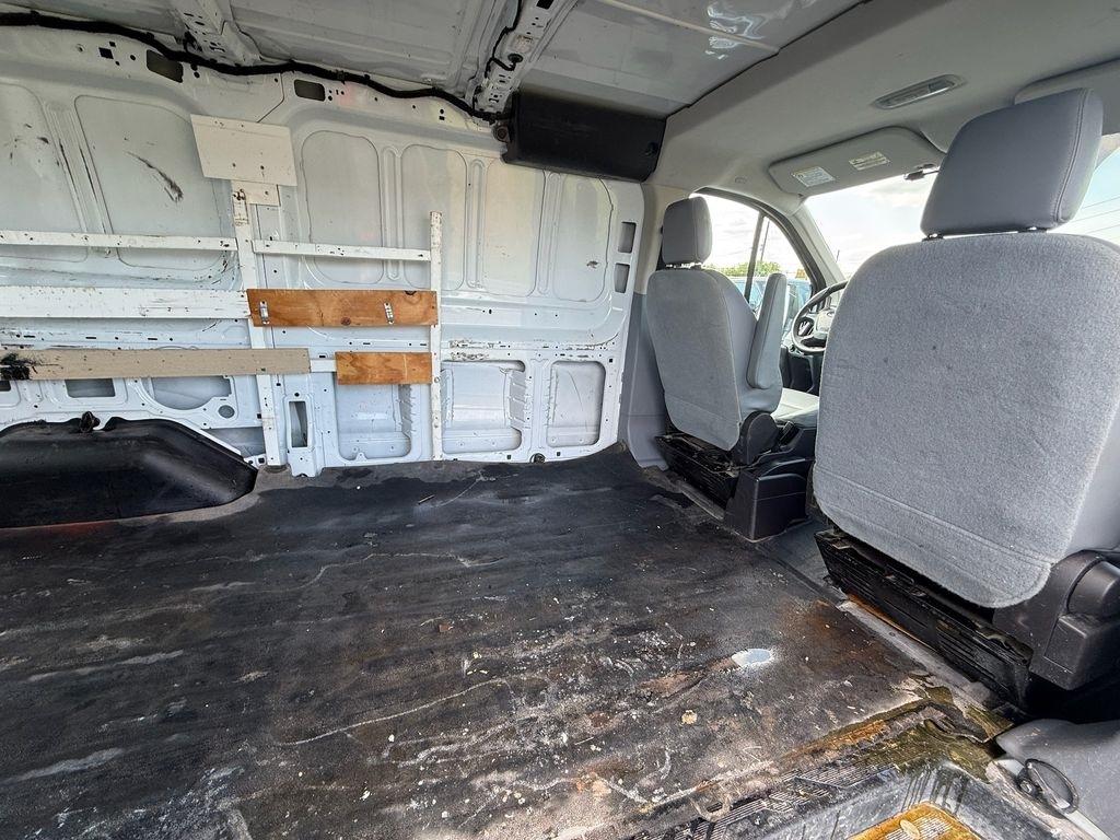 Ford Transit 150 Van Low Roof w/Sliding Pass. 130-in. WB 2017