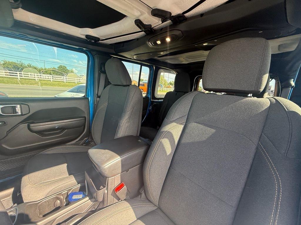 Jeep Wrangler Sport S 2024