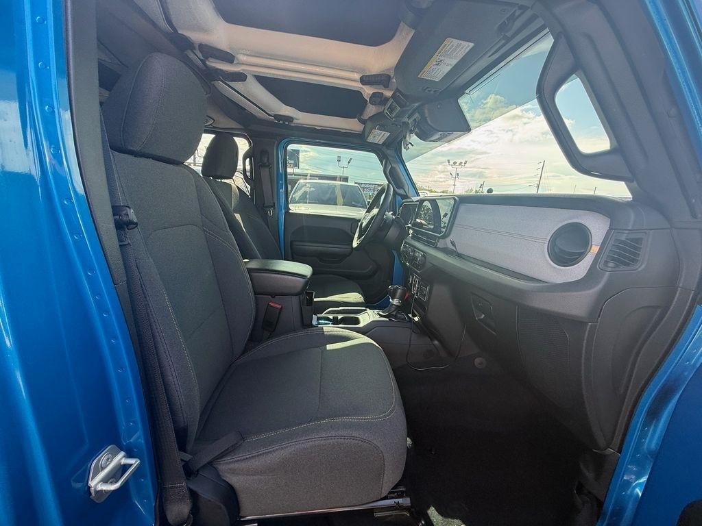 Jeep Wrangler Sport S 2024