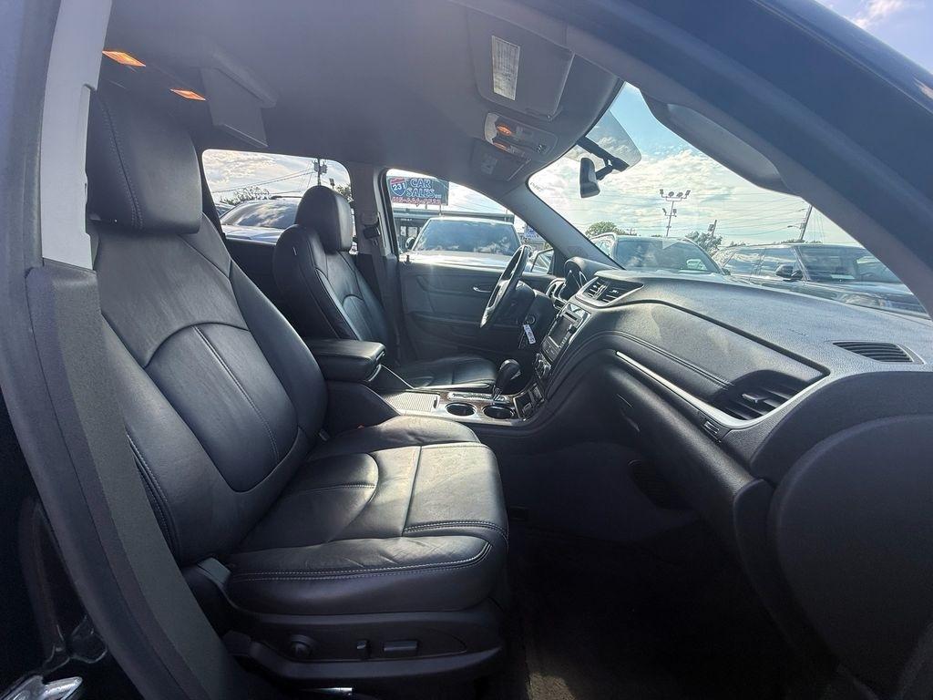 Chevrolet Traverse 2LT FWD 2015