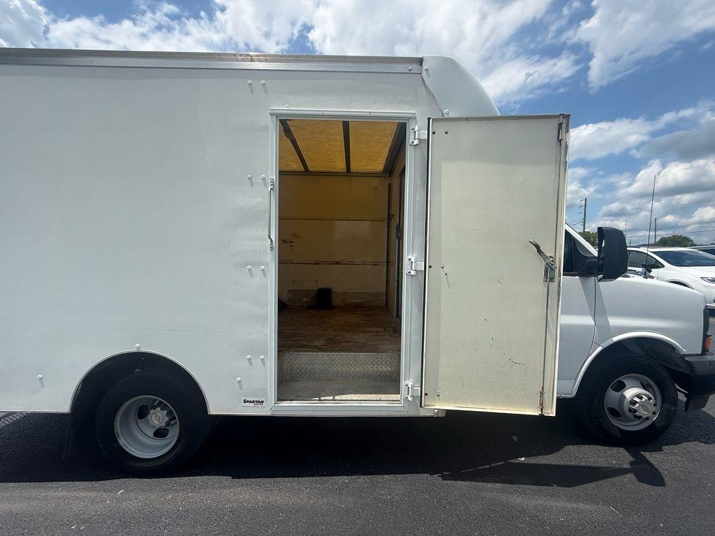 Chevrolet Express G3500 139" 2017