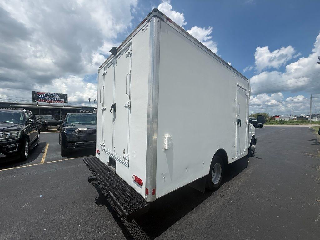 Chevrolet Express G3500 139" 2017