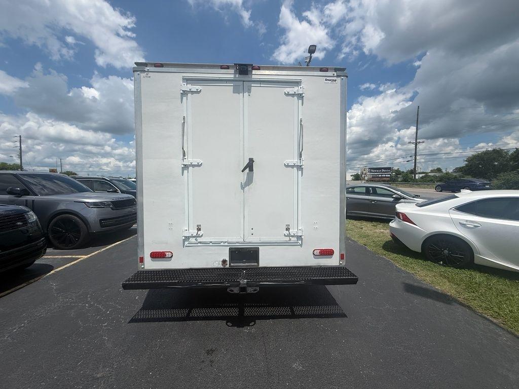 Chevrolet Express G3500 139" 2017