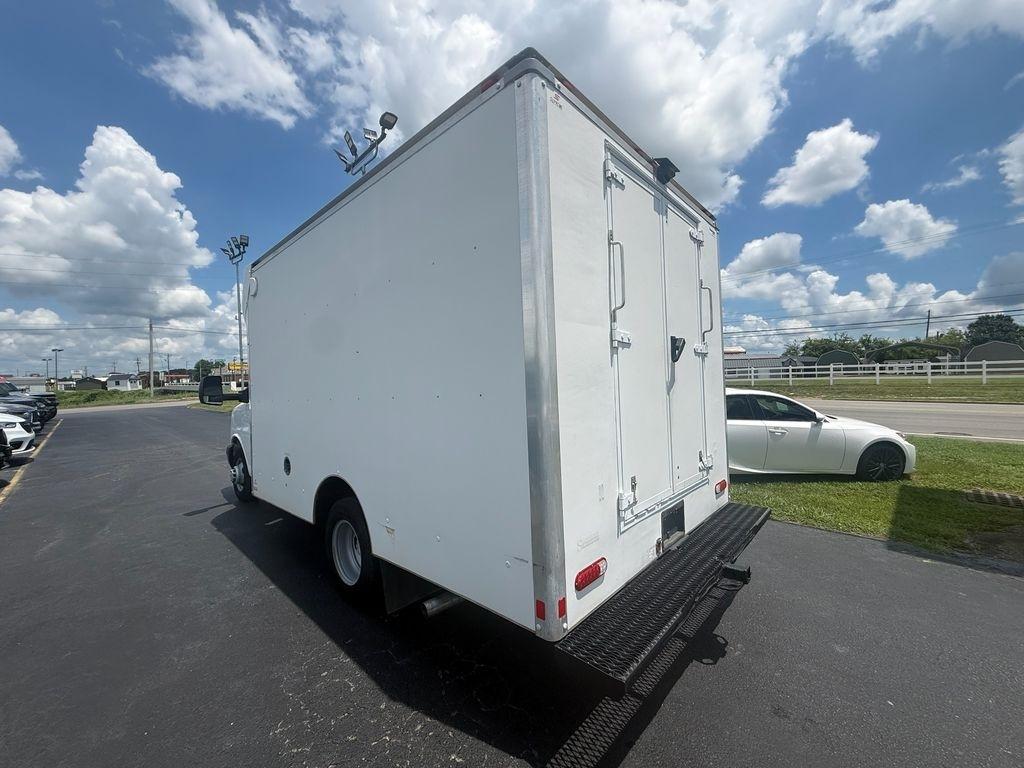 Chevrolet Express G3500 139" 2017