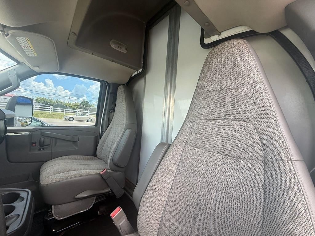 Chevrolet Express G3500 139" 2017