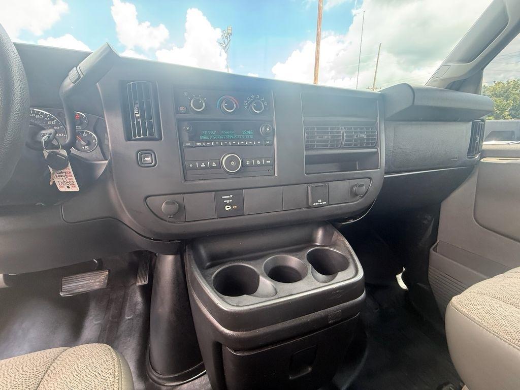 Chevrolet Express G3500 139" 2017