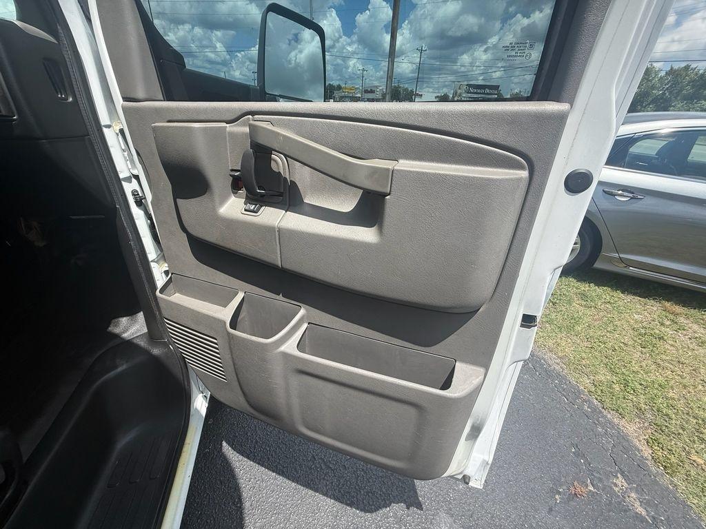 Chevrolet Express G3500 139" 2017
