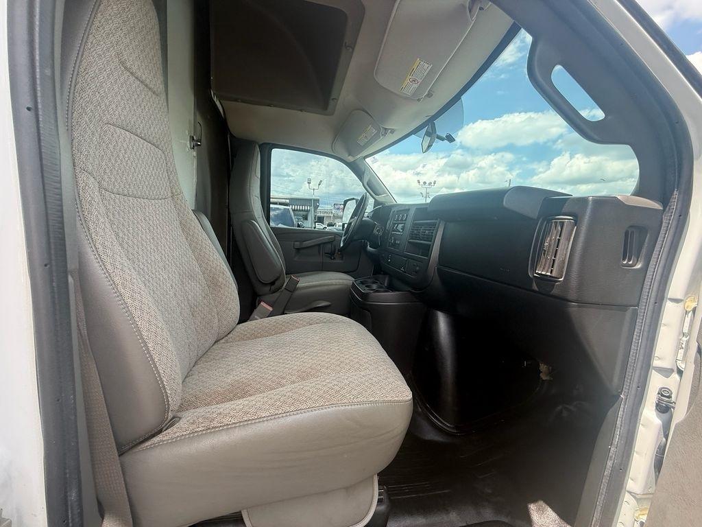 Chevrolet Express G3500 139" 2017