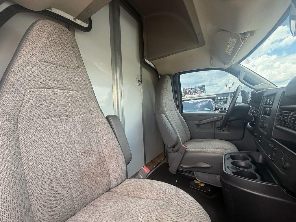 Chevrolet Express G3500 139" 2017