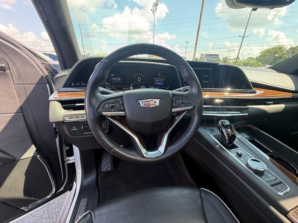 Cadillac Escalade Premium Luxury AWD 2023