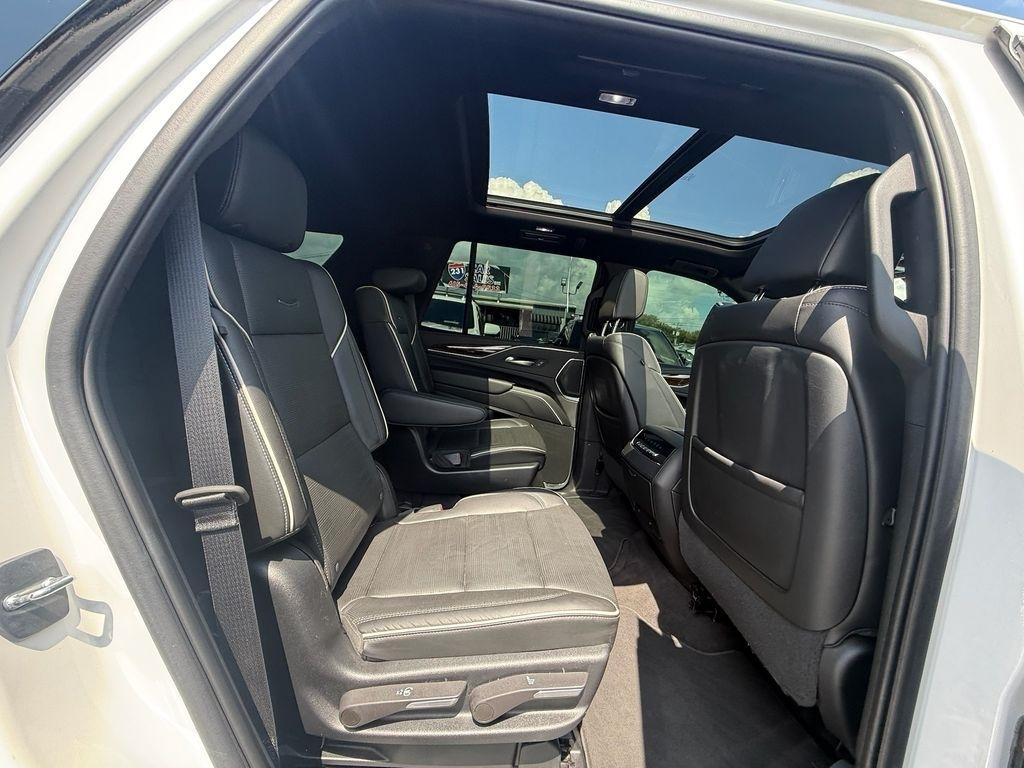 Cadillac Escalade Premium Luxury AWD 2023
