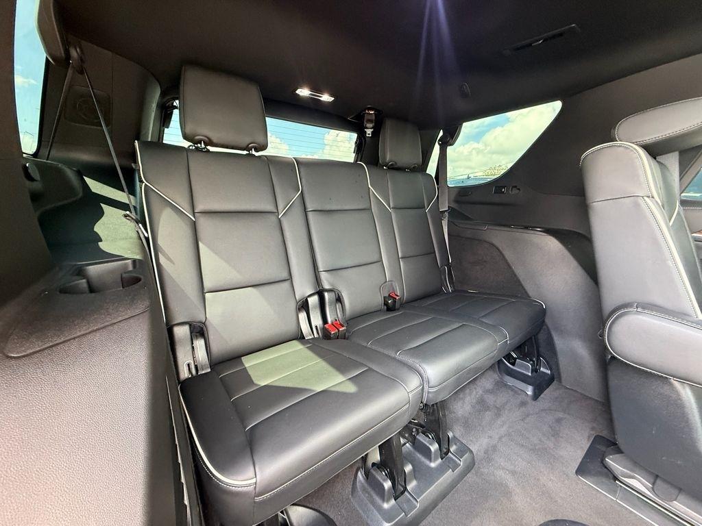 Cadillac Escalade Premium Luxury AWD 2023