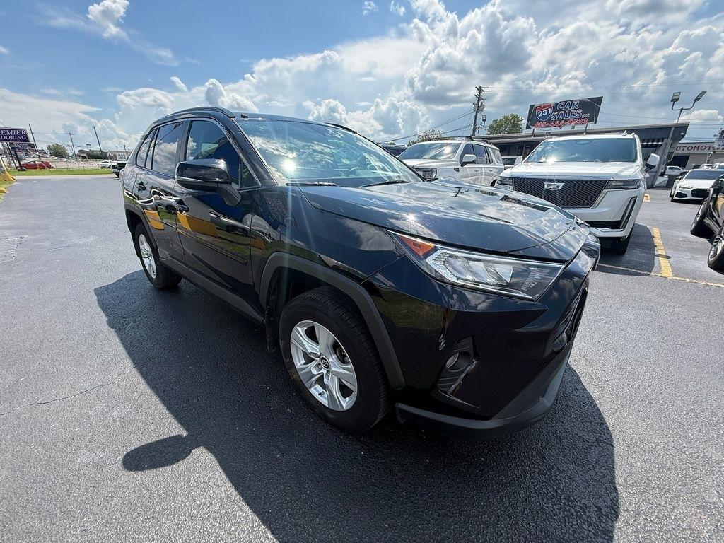 Toyota RAV4 XLE AWD 2019