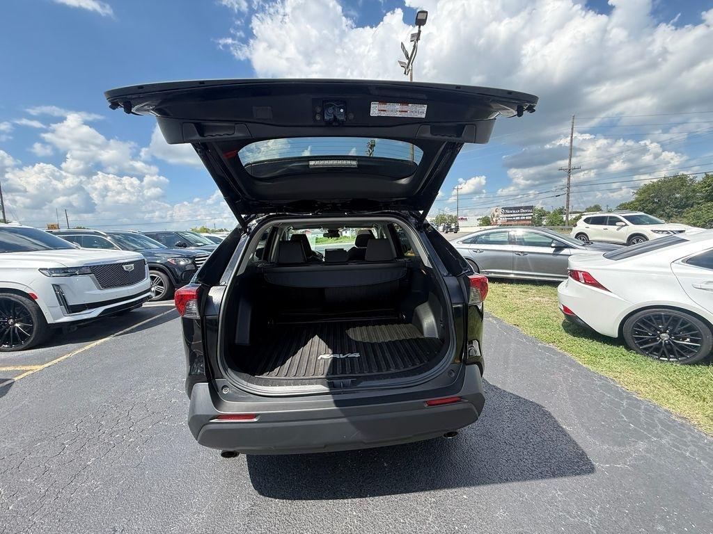 Toyota RAV4 XLE AWD 2019