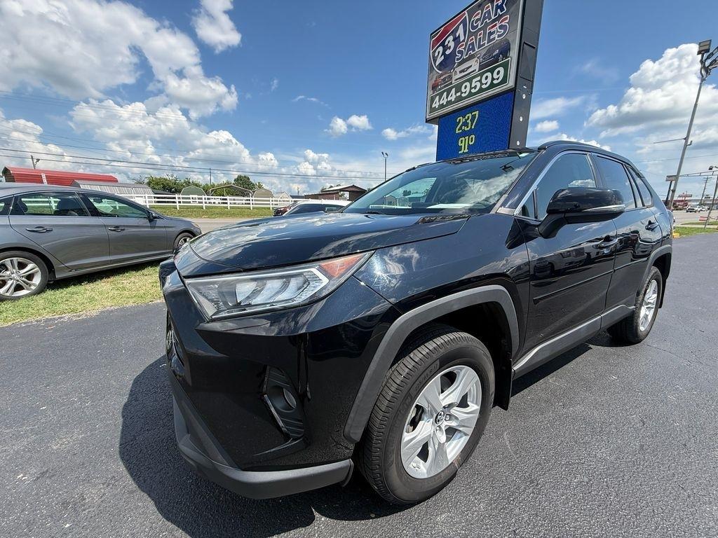 Toyota RAV4 XLE AWD 2019