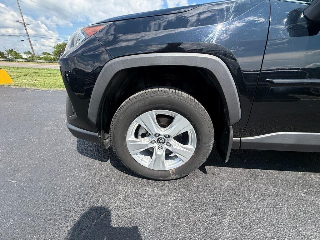 Toyota RAV4 XLE AWD 2019