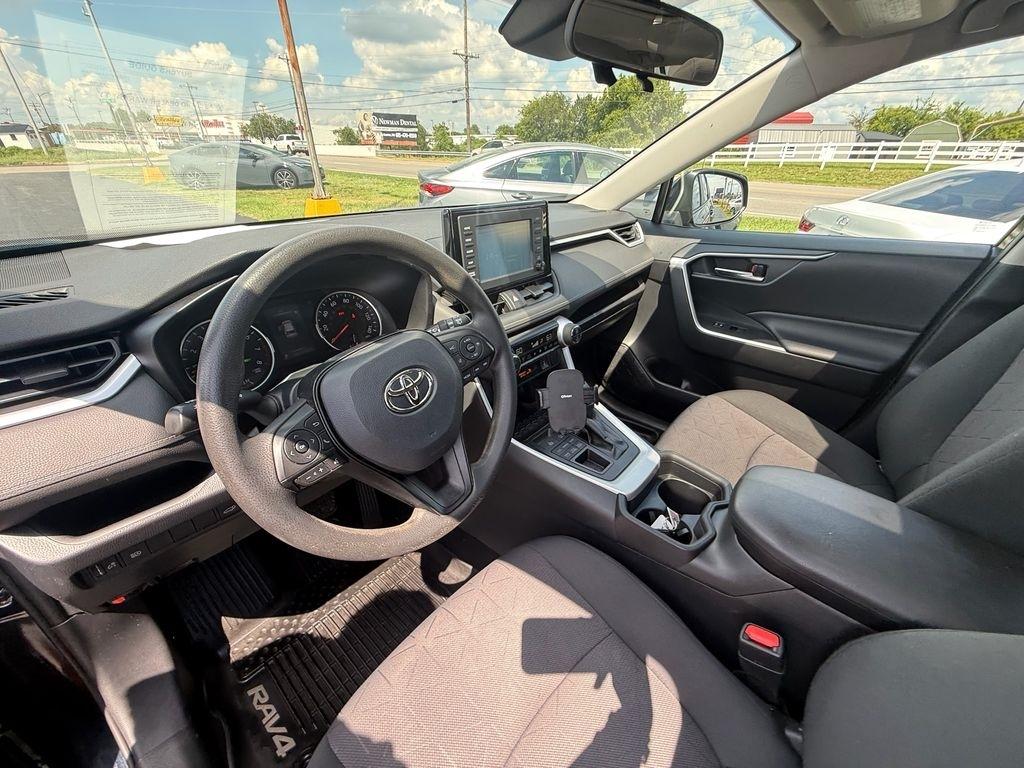 Toyota RAV4 XLE AWD 2019