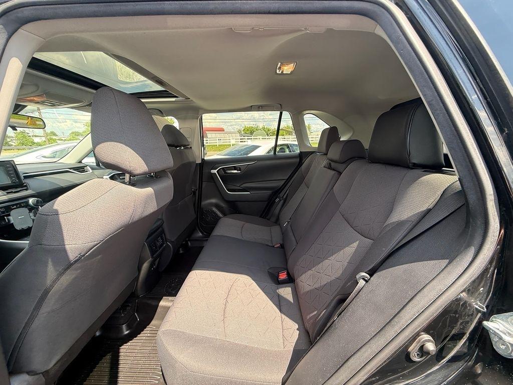 Toyota RAV4 XLE AWD 2019