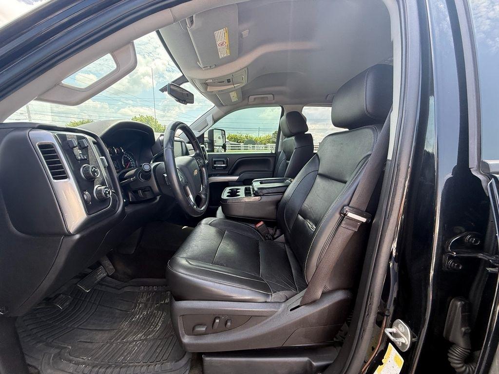 Chevrolet Silverado 2500HD LT Crew Cab 4WD 2016