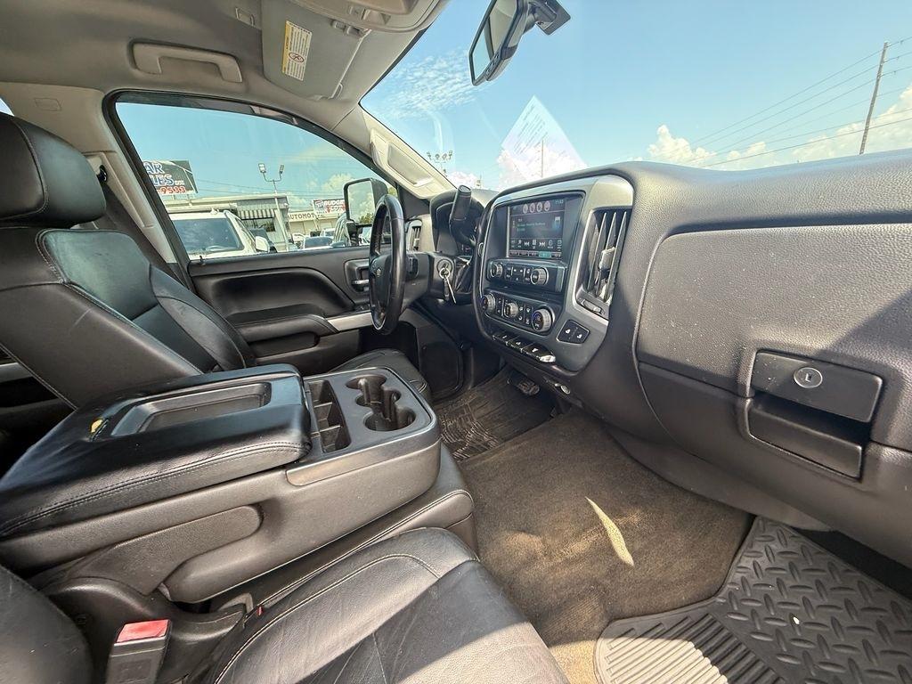 Chevrolet Silverado 2500HD LT Crew Cab 4WD 2016