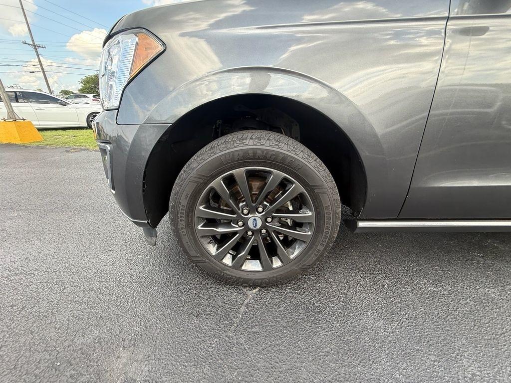 Ford Expedition MAX Limited 4WD 2021
