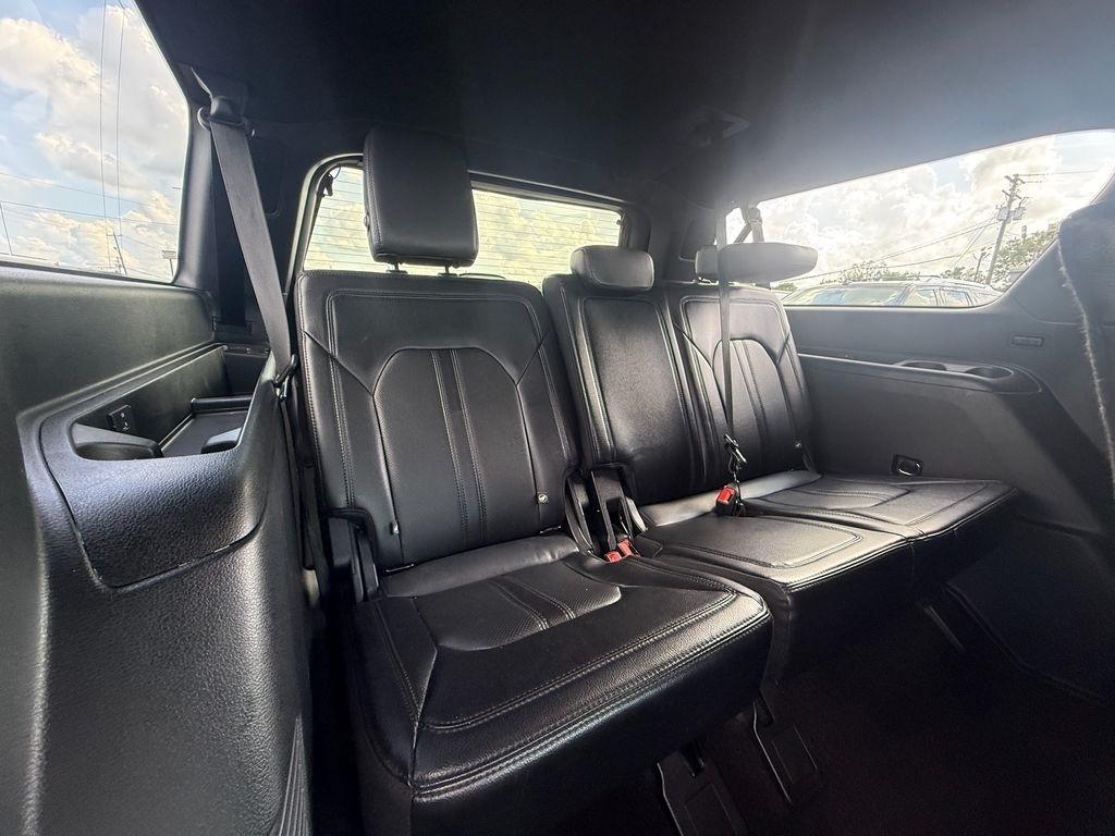 Ford Expedition MAX Limited 4WD 2021