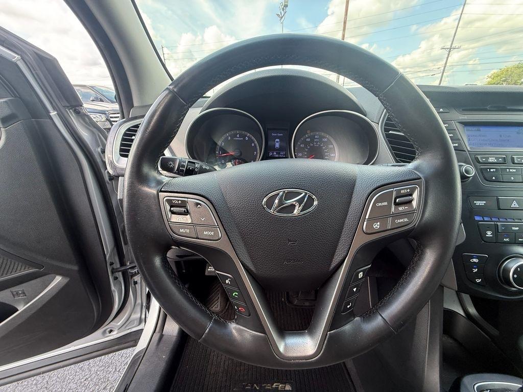 Hyundai Santa Fe GLS FWD 2013