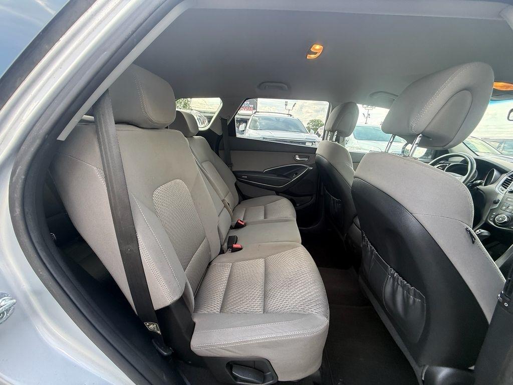Hyundai Santa Fe GLS FWD 2013