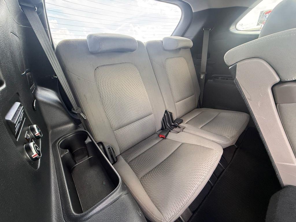 Hyundai Santa Fe GLS FWD 2013