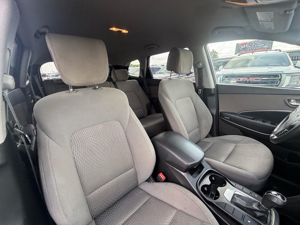 Hyundai Santa Fe GLS FWD 2013