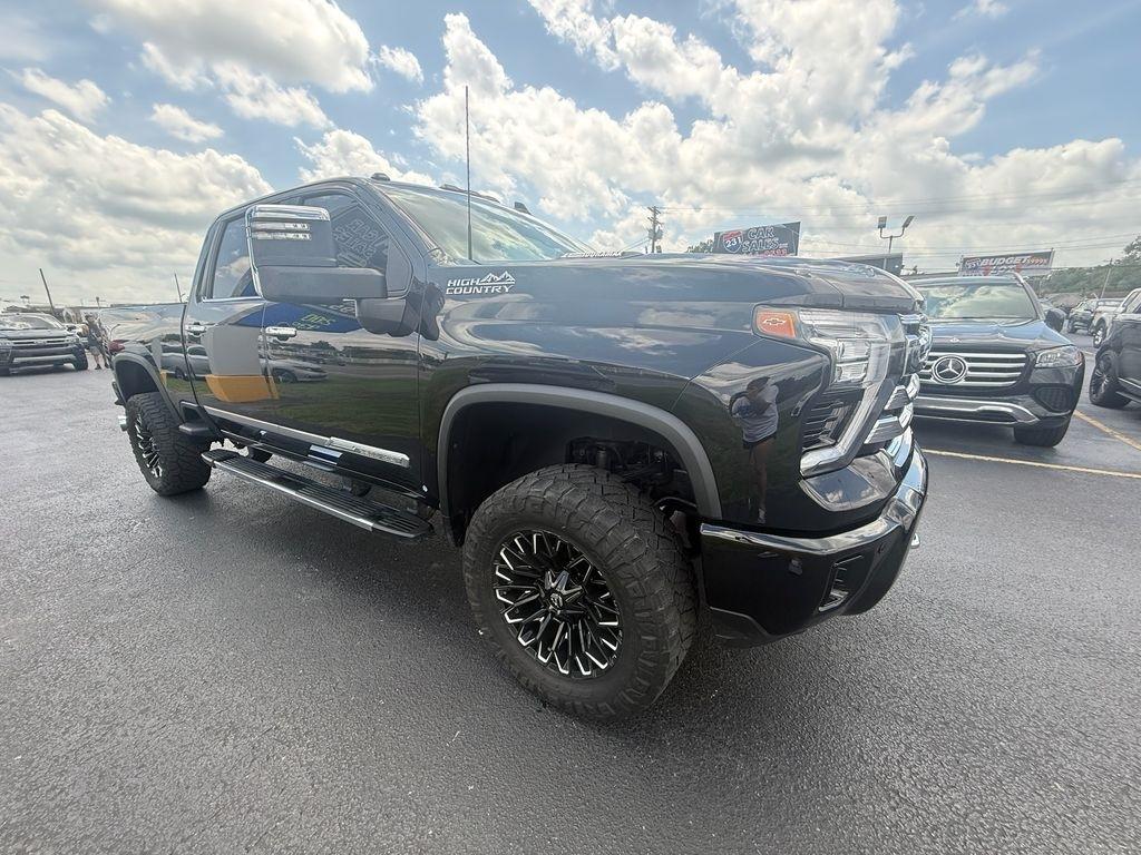 2024 Chevrolet Silverado 2500HD High Country Crew Cab Long Box 4WD