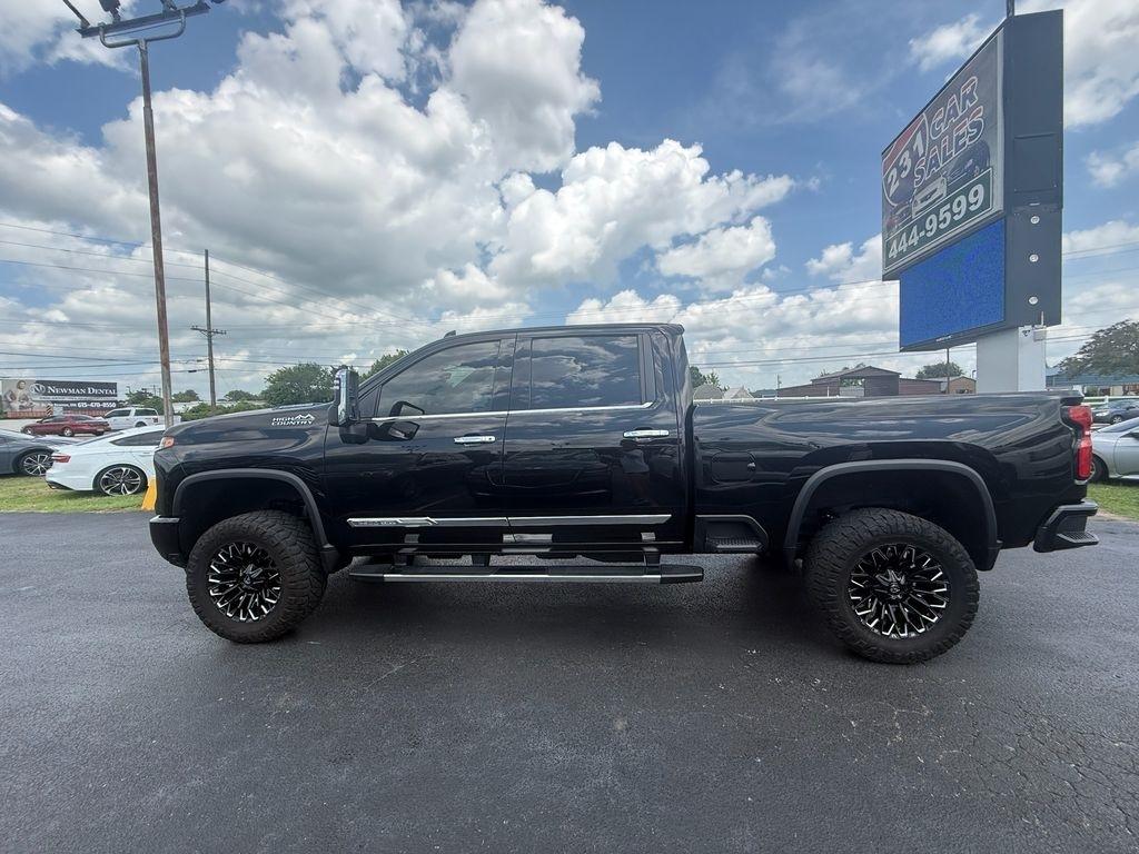 Chevrolet Silverado 2500HD High Country Crew Cab Long Box 4WD 2024